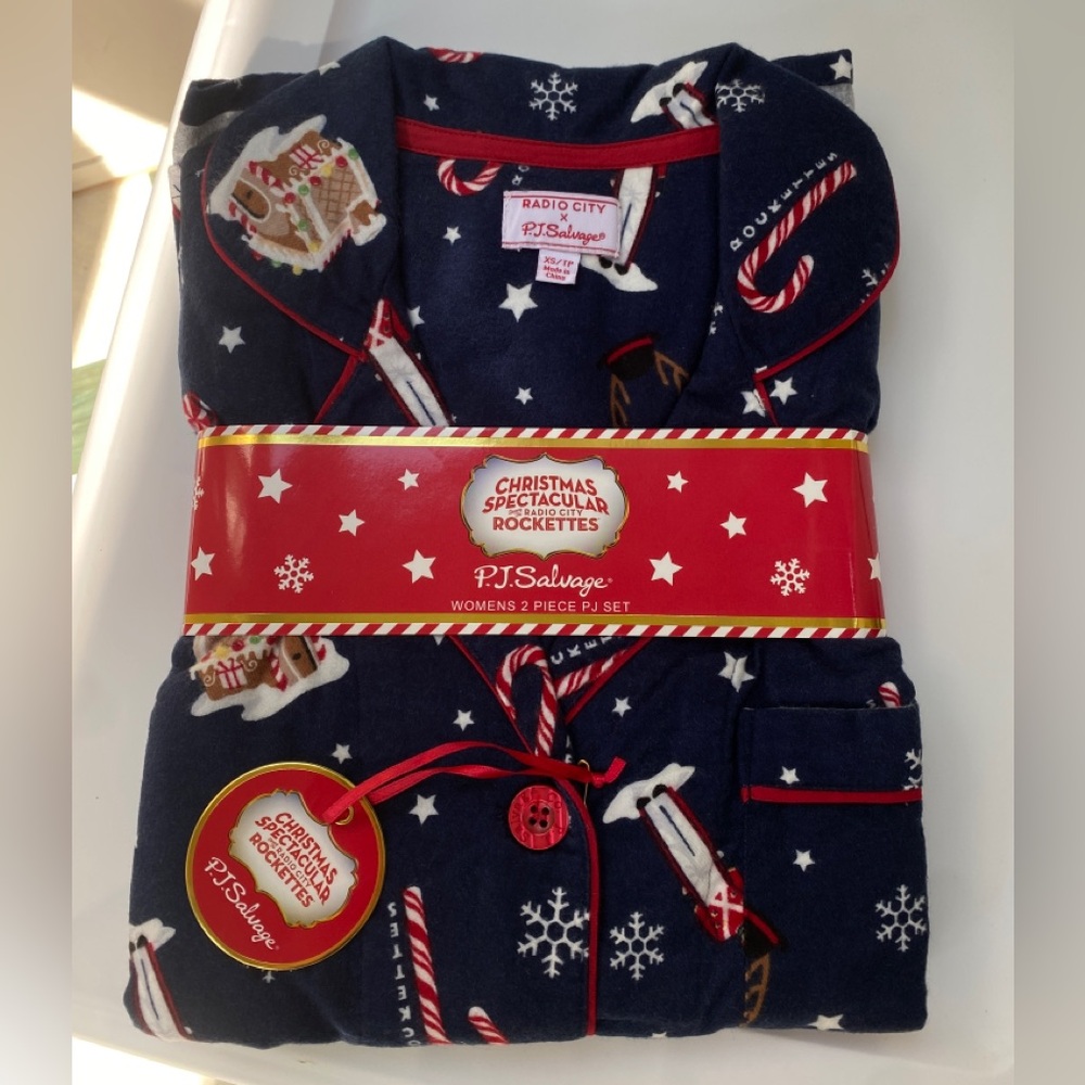 Radio City Rockettes x P.J. Salvage Pajama Set